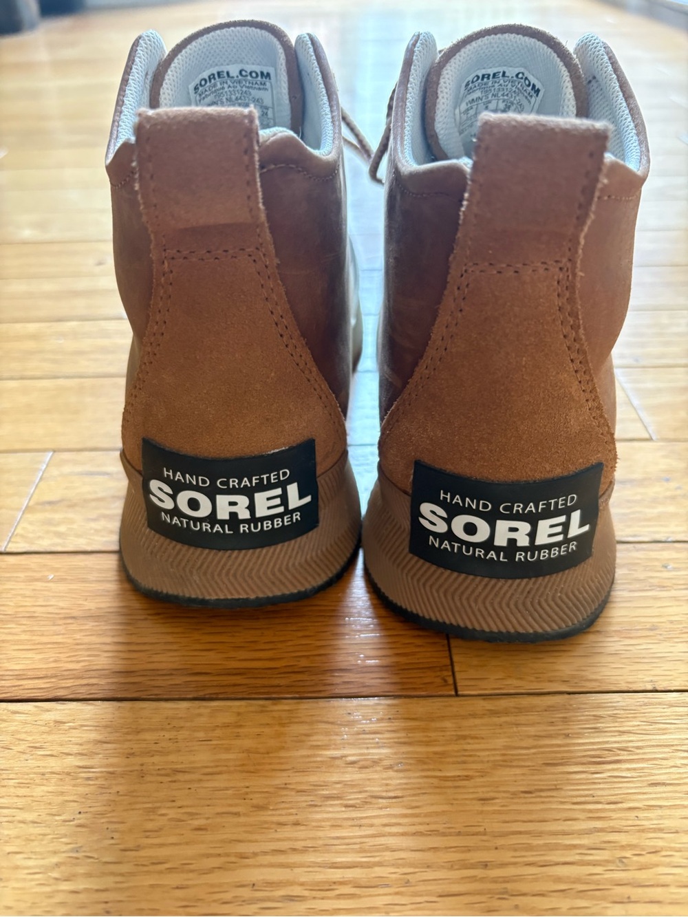 Sorel Waterproof Women’s Brown and Black Duck Boots - Picture 5 of 9